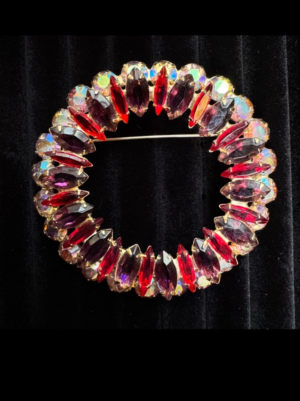 Juliana Delizza & Elster Red & Aurora borealis large 3-inch rhinestone Brooch